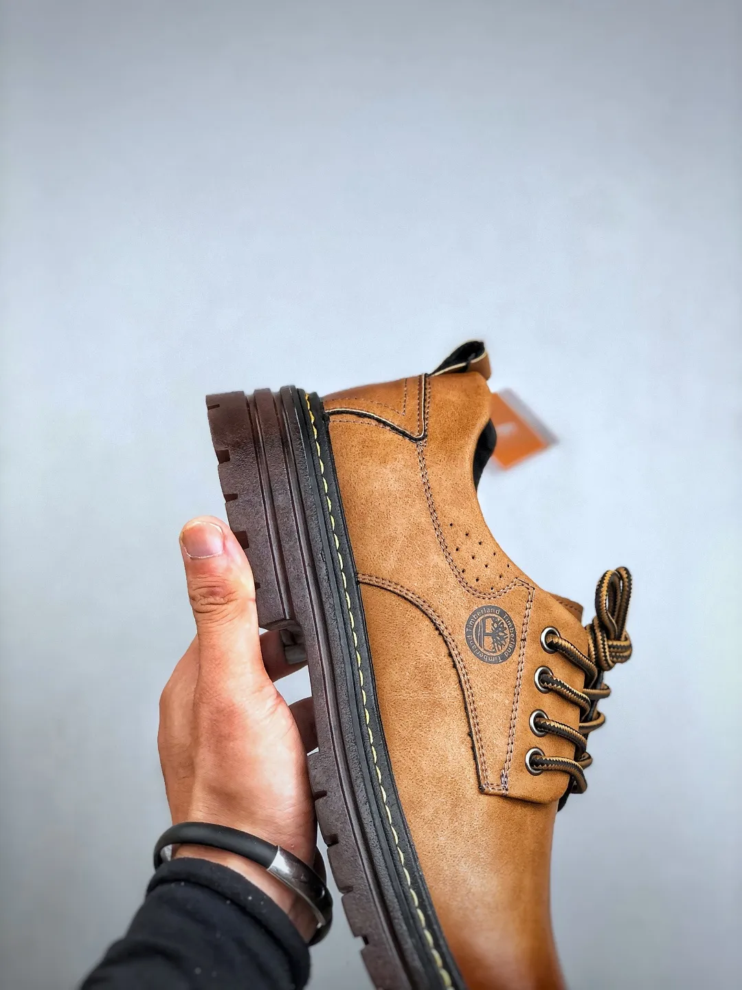 Local pick up 💰520 Support store Timberland/Timberland classic 25ss new low-top classic re-engineered brand new upgrade Guangdong factory quality original box original packaging The fabric is made of Italian top frosted cowhide with anti-odor and anti-corrosion genuine leather latex insoles to give you a perfect wearing experience quality and durable, a must-have for sportsmen Specially designed to handle handsome high-quality feet with first-class feel Exclusive supply Official product number: TB23066 Size: 38-44